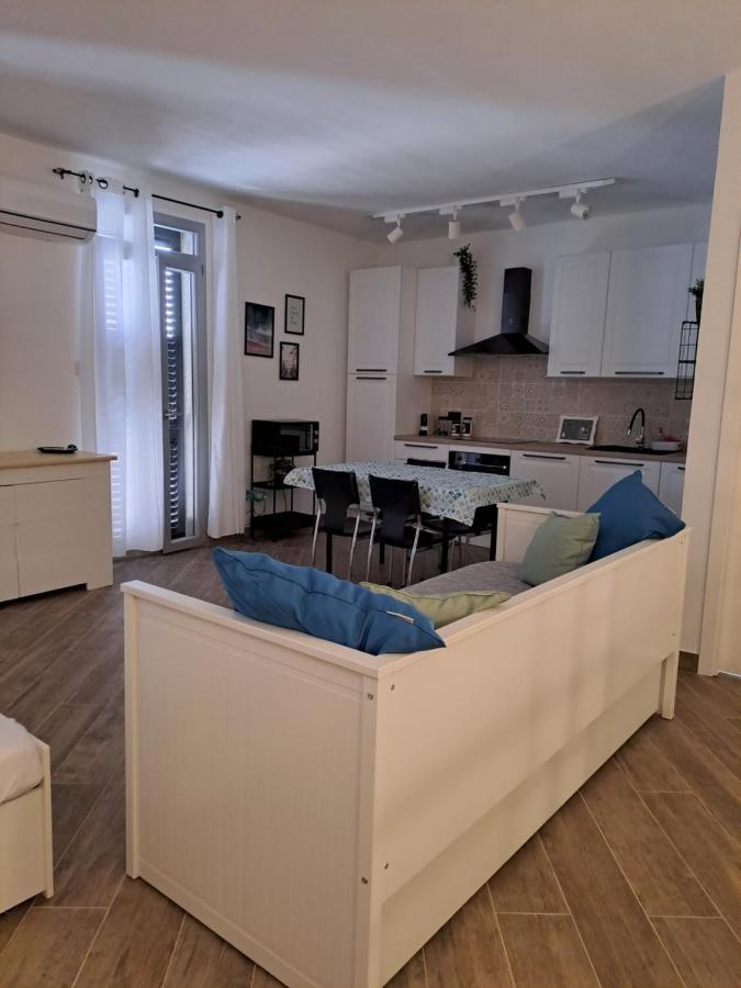Suite Da Gabry 2 Olbia Eksteriør billede